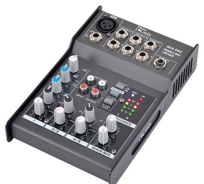 Location Table de mixage analogique 5 canaux en Haute-Savoie (74)